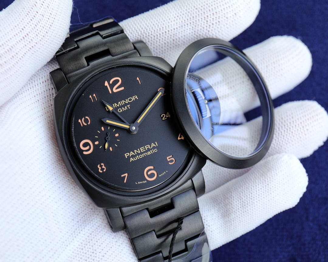 Panerai Luminor PAM01438